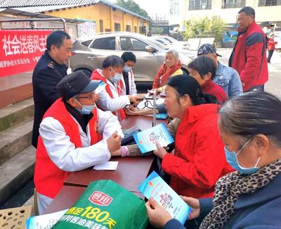 崗位學雷鋒 社會送春風——社會經濟咨詢服務的時代擔當